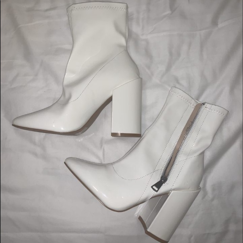 Pretty Little Thing Boots